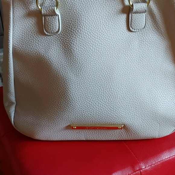 ?❎❎SOLD❎❎ - Picture 2 of 4